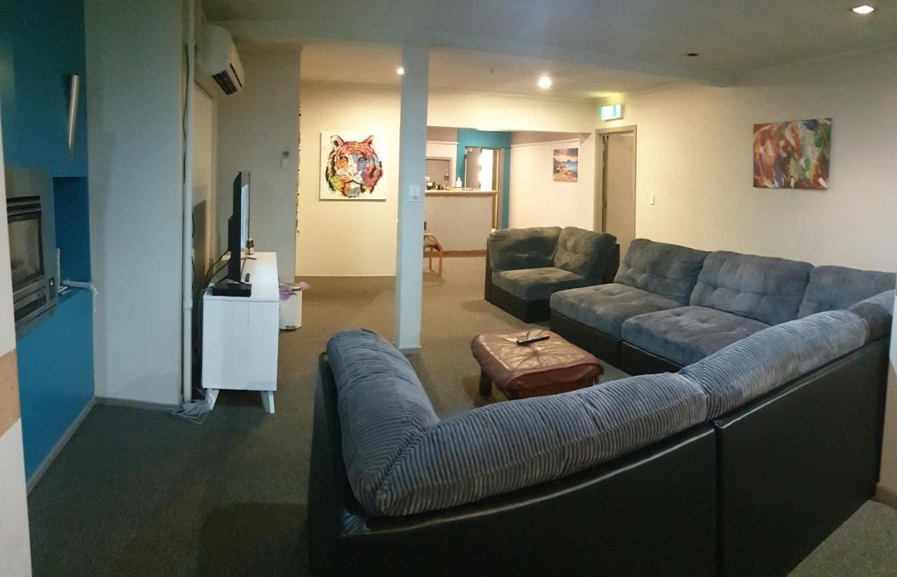 Hostel Uptown Backpackers Dunedin Zewnętrze zdjęcie