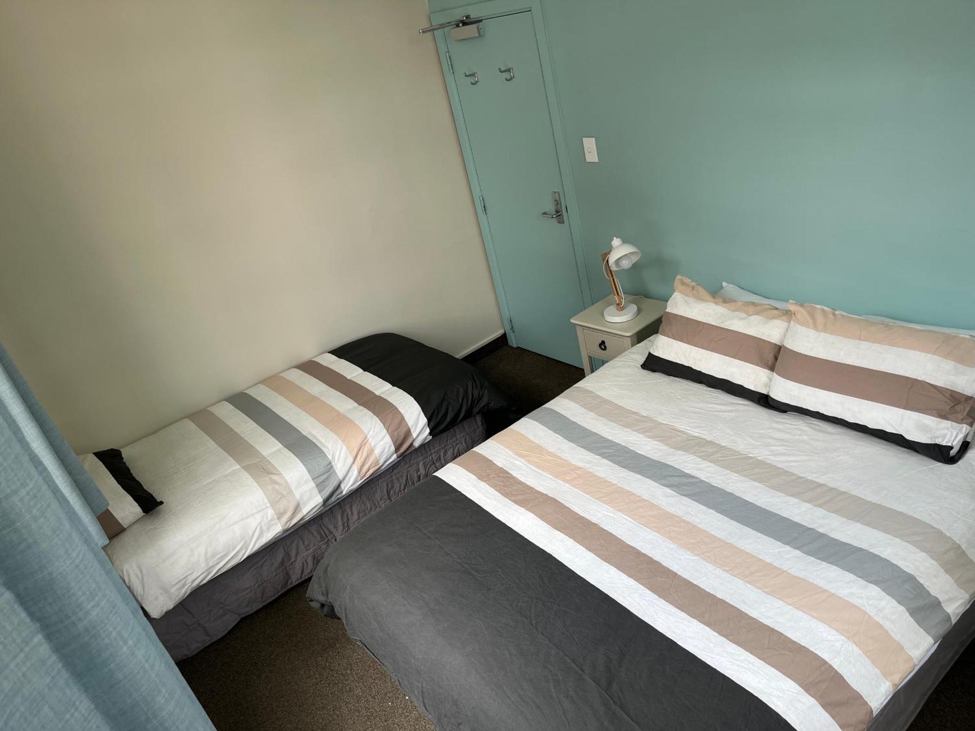 Hostel Uptown Backpackers Dunedin Zewnętrze zdjęcie